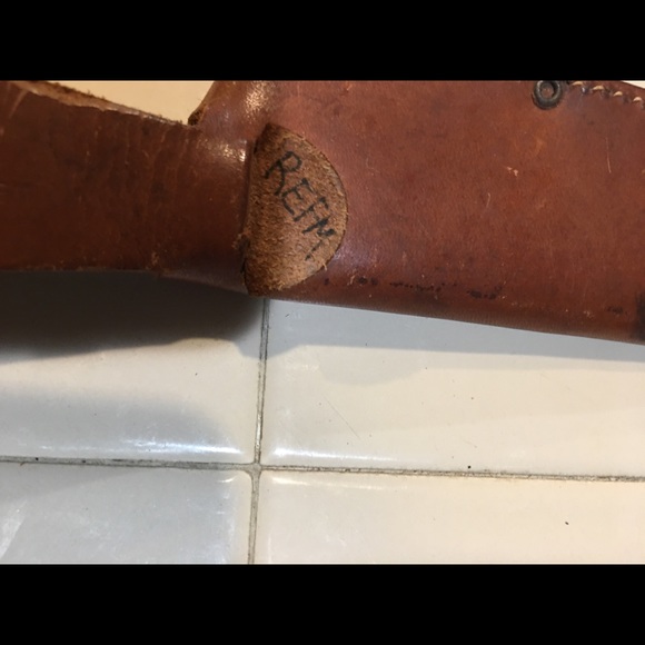 Canadian trapper knife and leather sheath - Picture 6 of 13